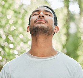 BENEFIT.HERBAL-BALL.3